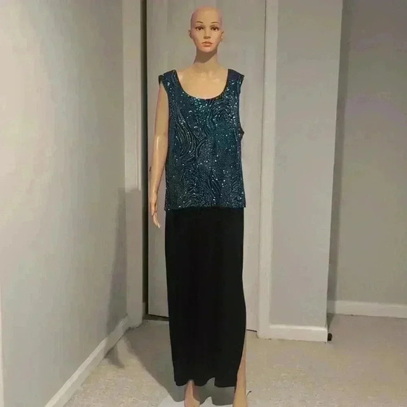 Vintage stretchy dress - Picture 1 of 10